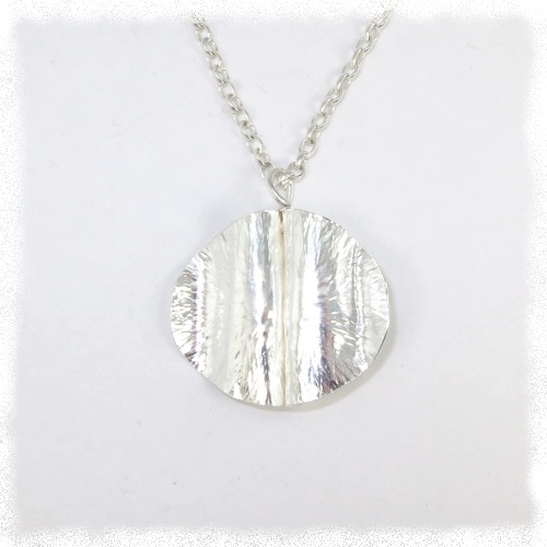 Muticurve foldform silver pendant
